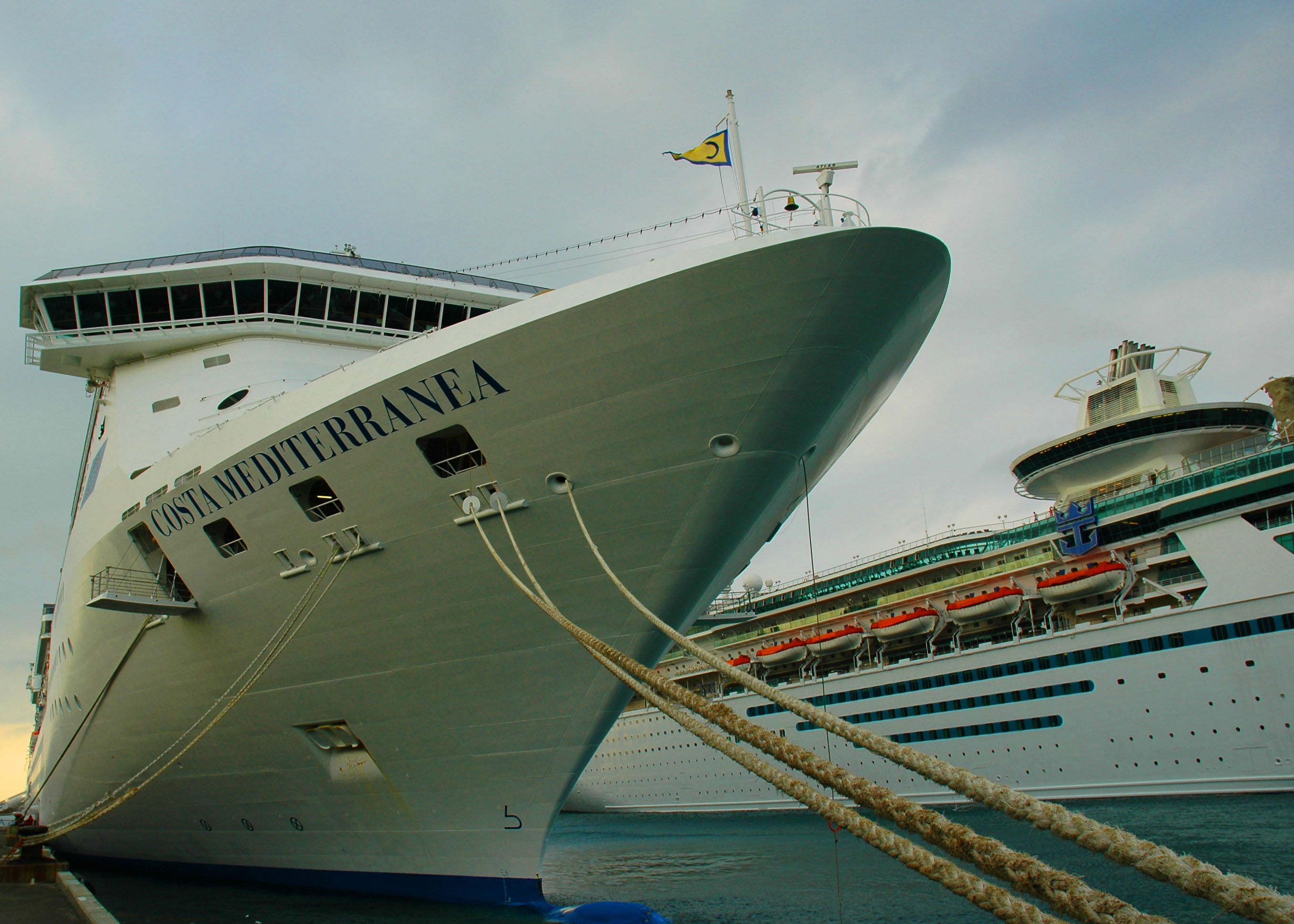 Costa Ship